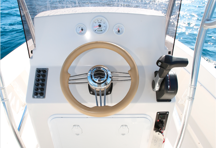 Arc Eyre 585 Fishing - Console