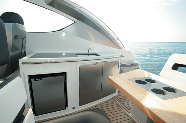 Galeon 325 HTS - Bar