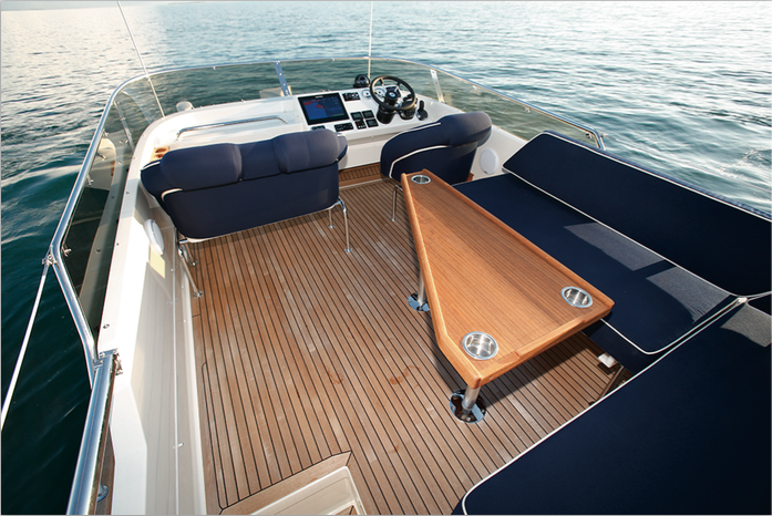 Botnia Marin Targa 44 AFT Door - Cockpit