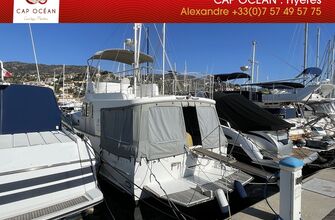 Petites annonces BENETEAU SWIFT TRAWLER 42 - 2009