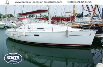 Petites annonces BENETEAU OCEANIS CLIPPER 311 - 2002