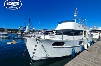 Petites annonces BENETEAU SWIFT TRAWLER 44 - 2012