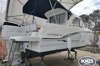 Petites annonces BENETEAU ANTARES 8 OB - 2023