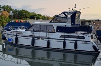 Petites annonces BOARNSTREAM BOARNSTREAM 35 BOORNCRUISER - 1993