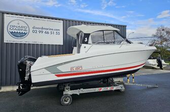 Petites annonces BENETEAU ANTARES 680 - 2014