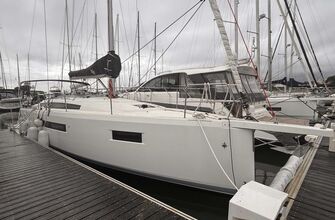 Petites annonces JEANNEAU SUN ODYSSEY 410 - 2023