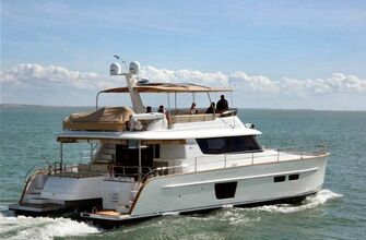 Petites annonces FOUNTAINE PAJOT QUEENSLAND 55 - 2011