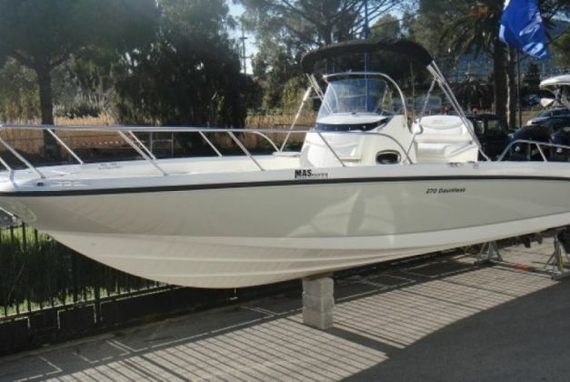 BOSTON WHALER 270 DAUNTLESS OCCASION